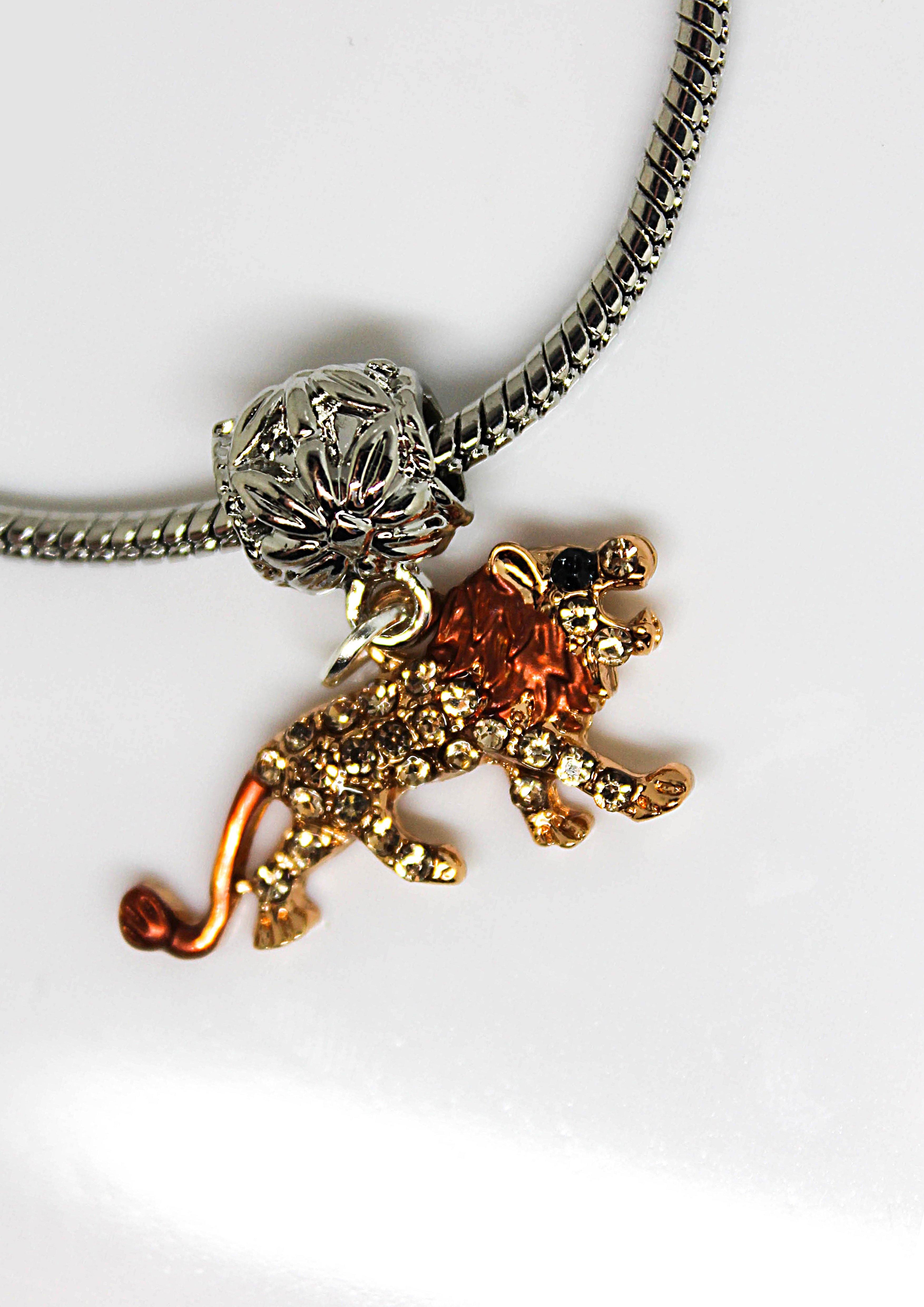 Lion Walking Charm Bracelet - Wildtouch - Wildtouch