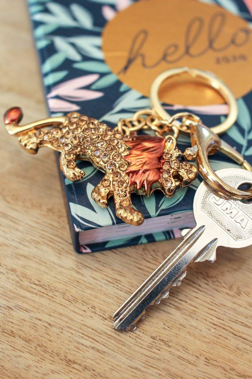 Lion Walking Keyring - Wildtouch - Wildtouch